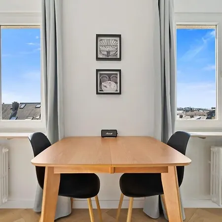 Modern With Kitchen In Prime Location Appartement Luxemburg