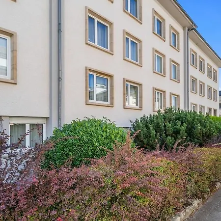 Appartement Modern With Kitchen In Prime Location *