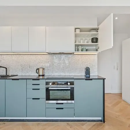 Modern With Kitchen In Prime Location Luxemburgo