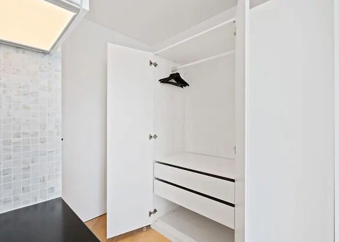 Modern With Kitchen In Prime Location Apartamento